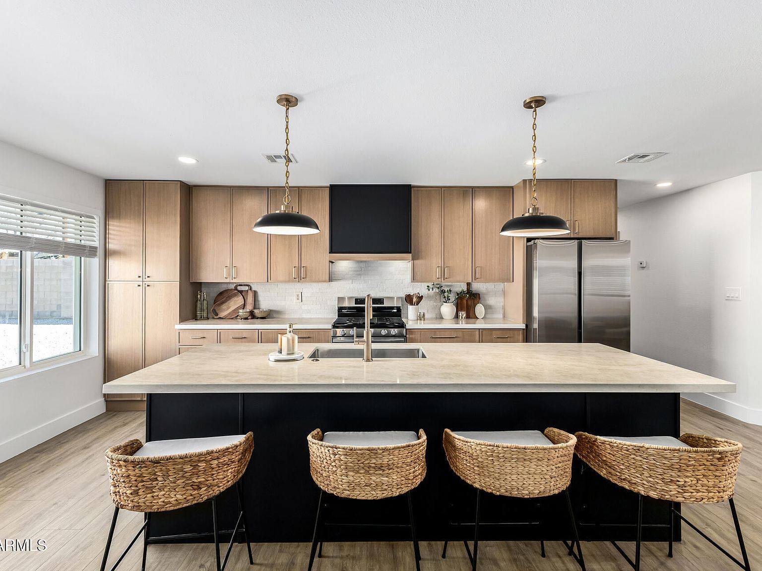 3802 E MERCER Lane, Phoenix, AZ 85028 | Zillow