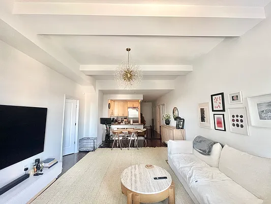 Rented by Compass | media 2