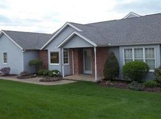583 Glenmere Pl, Barberton, OH