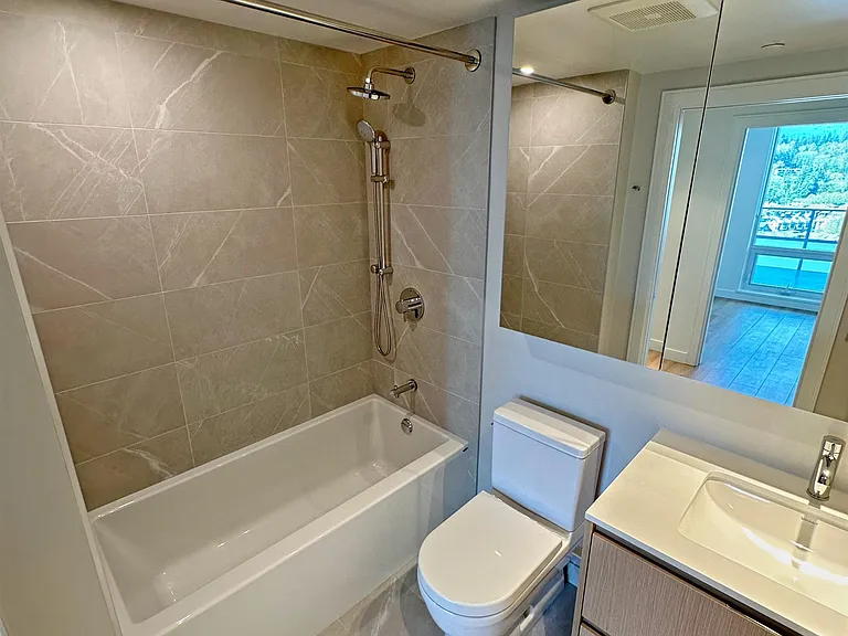 1500 Fern St #1402 — Photo 16