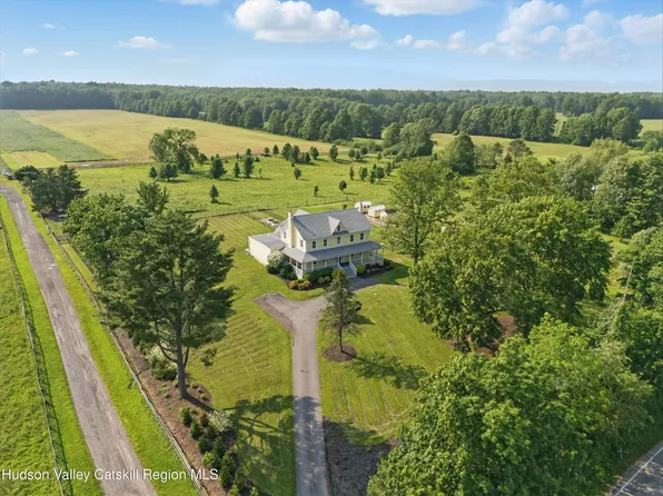 1392 Albany Post Road, Gardiner, NY 12525