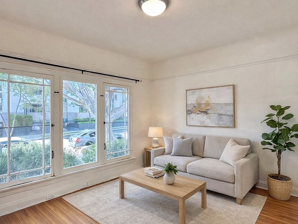 1st image of 832 N Edinburgh Ave APT 1