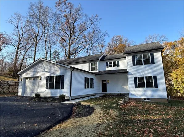 1436 Seidersville Rd, Bethlehem, PA 18015