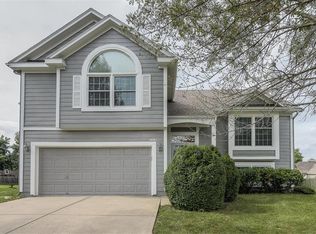 13916 W 149th Ter, Olathe, KS 66062