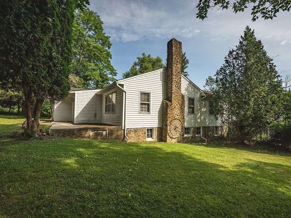 16th image of 10289 Russwood Rd