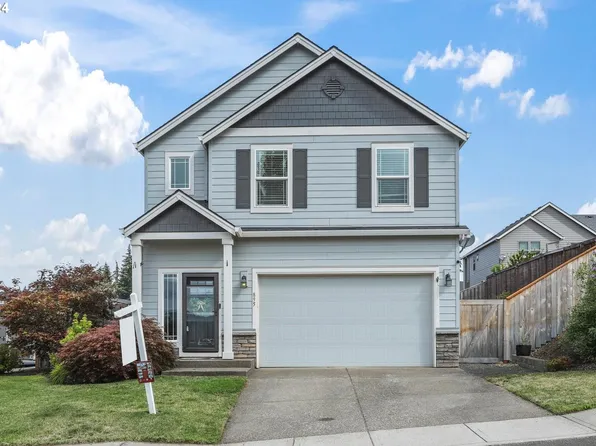 895 NE Tailor St, Estacada, OR 97023