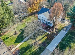 2016 Lynn Ln, Gibsonia, PA