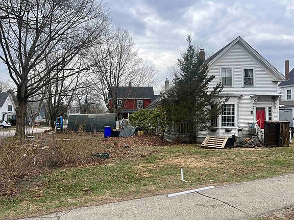 2nd image of 180 Front Street