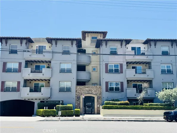13200 Moorpark St, Sherman Oaks, CA 91423