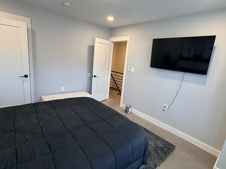 314 Pennell St #1 — Photo 3
