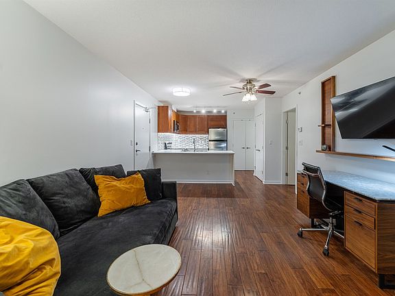 4th image of 66 Cordova St W #206