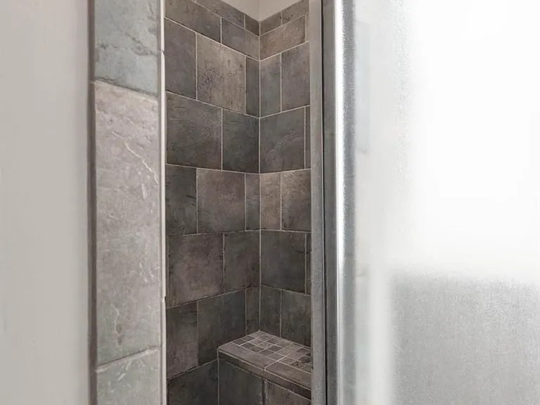 4533 W Babcock St — Photo 16
