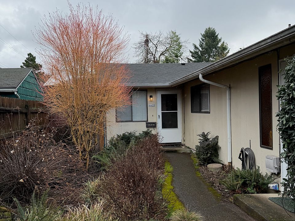 1st image of 4426-4428 SE Yamhill St