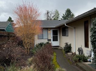 4426-4428 SE Yamhill St, Portland, OR