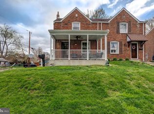 700 Clymer Ln, Ridley Park, PA 19078