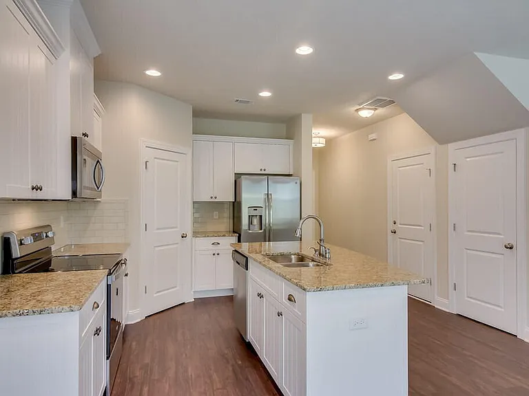 1830 Butternut Dr — Photo 14