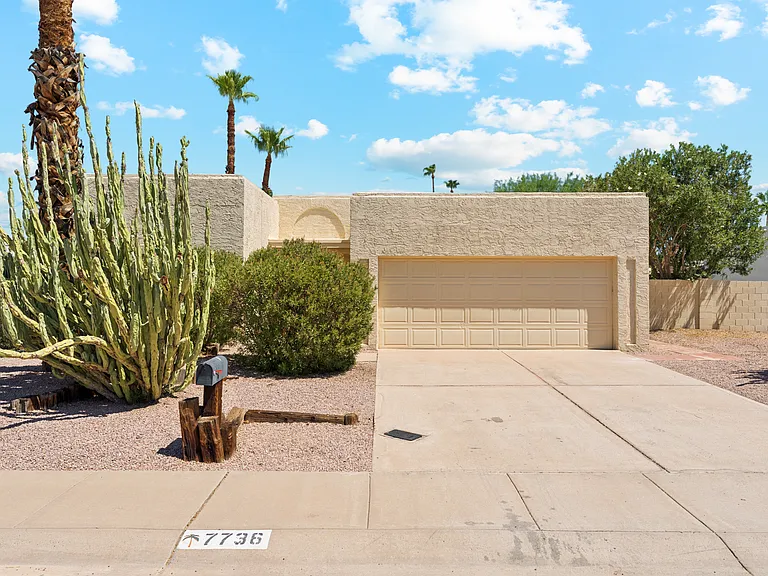 7736 E Buena Terra Way — Photo 1
