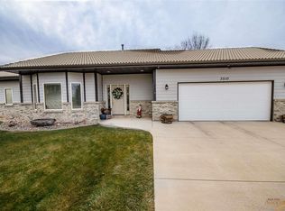 3510 Lions Paw Ct, Rapid City, SD 57703