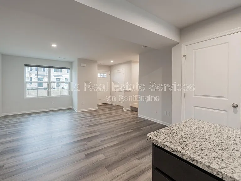 2935 Winterberry Dr — Photo 24