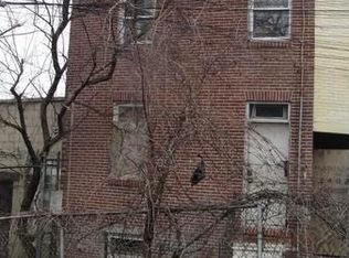 2402 Vonderhorst Ln, Baltimore, MD 21213