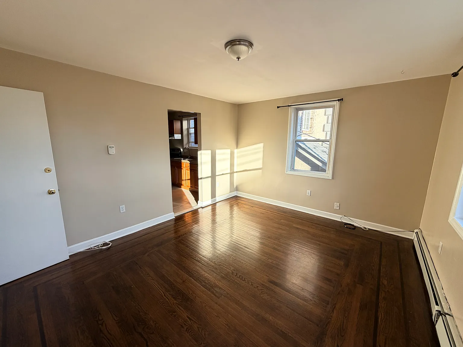 3 bed, $2,650 — Photo 3
