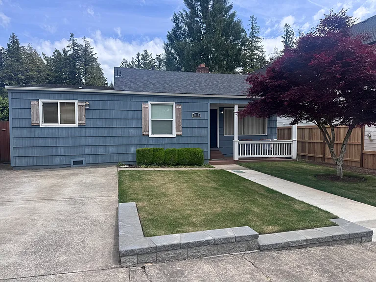 4777 Exeter St — Photo 12