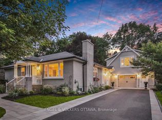 1105 Edward St, Ottawa, ON K4M1G8