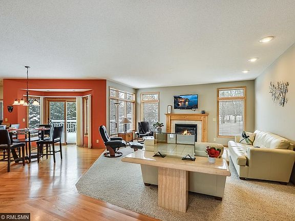 4th image of 616 136th Ln NE