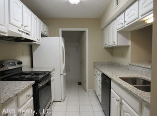 316 Tuxworth Cir, Decatur, GA 30033