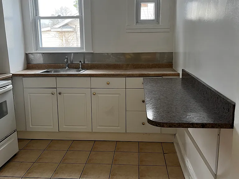 4301 Elderon Ave #2 — Photo 10