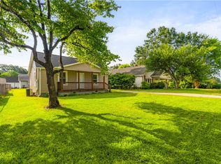 26 8th St, Greer, SC 29651