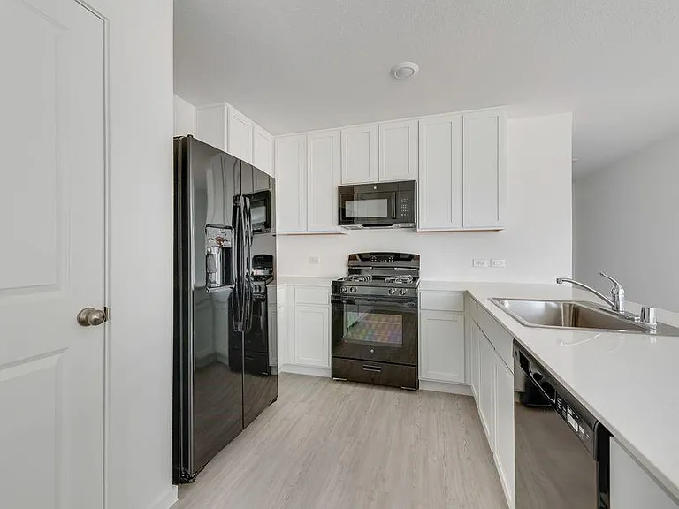 5308 Agalinis Ave — Photo 3