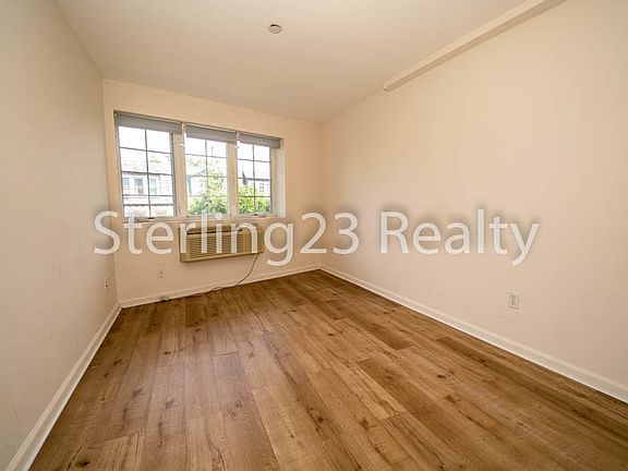 4th image of 27-16 12th St #2G
