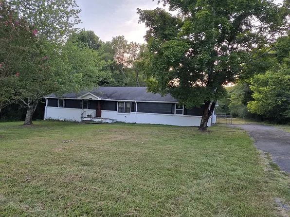2808 Elam Rd, Murfreesboro, TN 37127