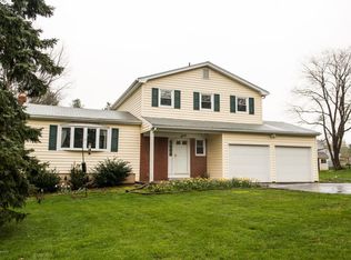 60 Windybush Way, Ewing, NJ 08560