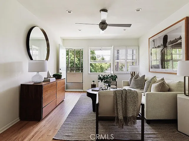 1 bed, 601 sqft, $3,795 — Photo 2