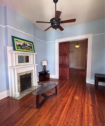 3rd image of 4734 Iberville St