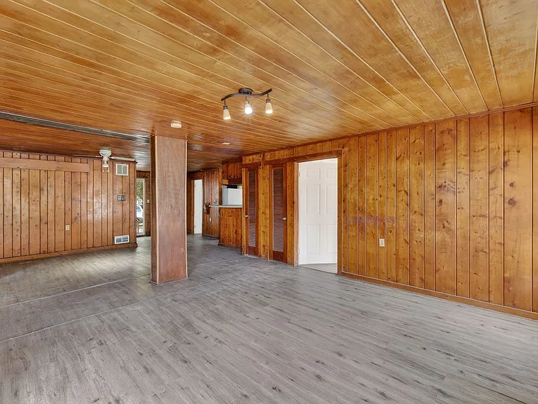 527 E Lemon Ave — Photo 6