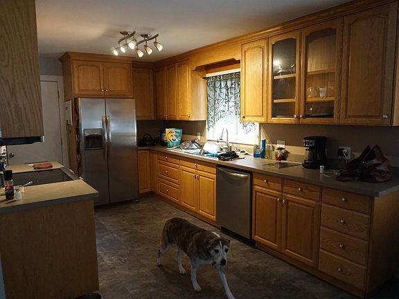 4th image of 2261 Mansell St