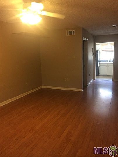 2nd image of 1722A Brightside Dr