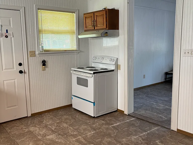 5002 S 29th St #2 & 1 — Photo 1