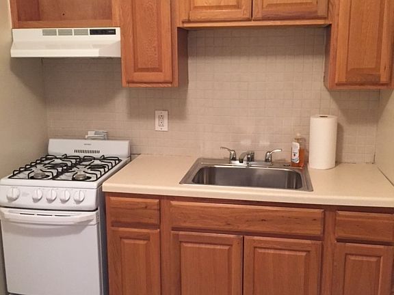 4th image of 5813 Chinquapin Pkwy APT 2