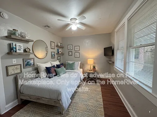1645 W 17th St #1 Photo 1