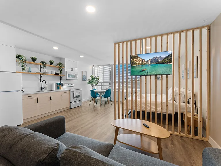2821 Morena Blvd #3 — Photo 2