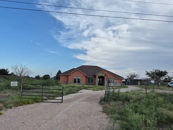 425 W Apple St, Odessa, TX 79766