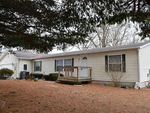 3rd image of 57696 S 8th St