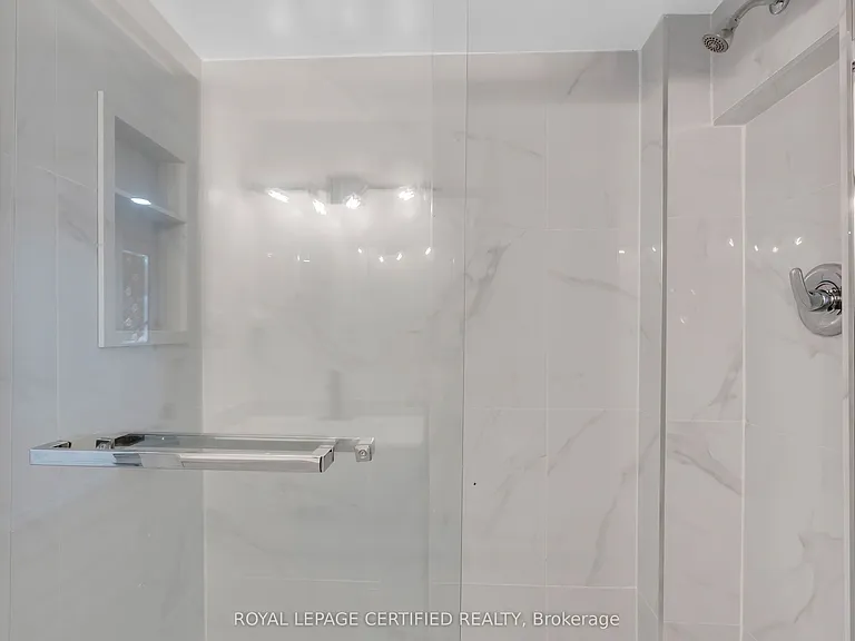 1398 Rebecca St — Photo 15