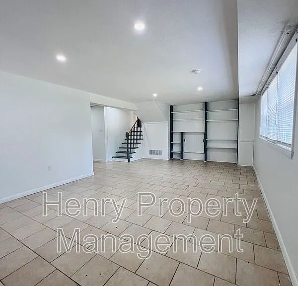 3415 Carolyn Dr — Photo 12