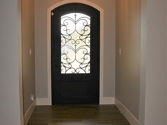 2nd image of 5104 Brown Heart Ln