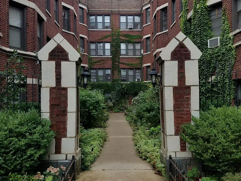1st image of 6824 N Wayne Ave APT 1C